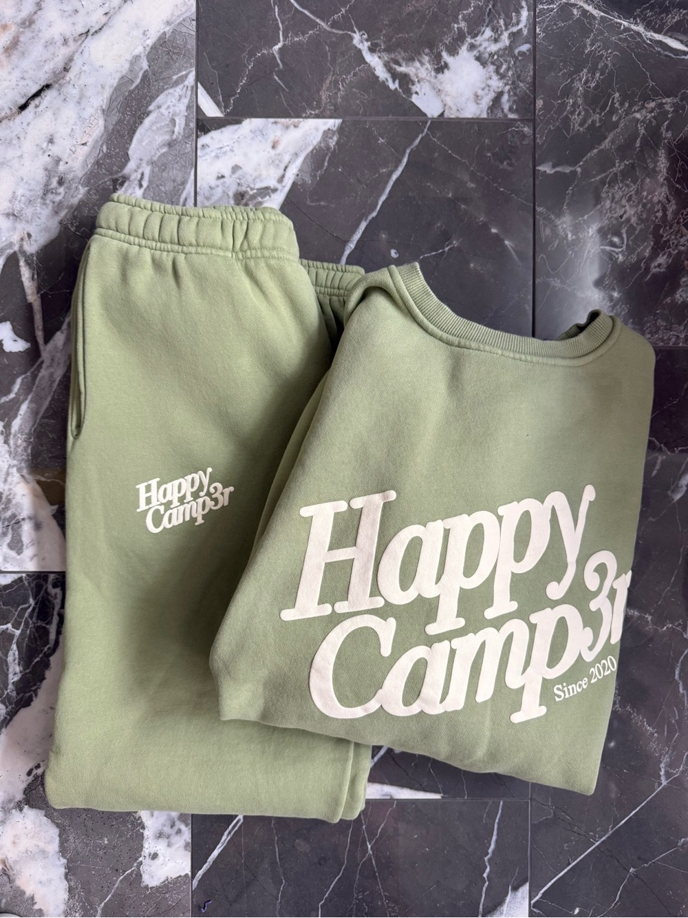 HAPPY CAMP3R SET - SIZE SMALL BOTTOMS SIZE MED TOP